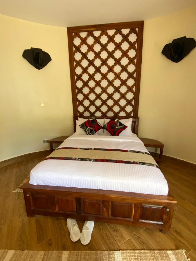 Forest Park Resort Buloba Esterno foto