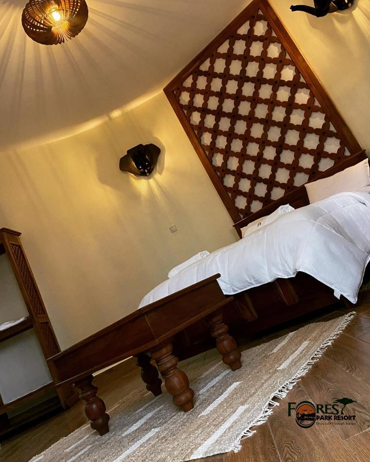 Forest Park Resort Buloba Esterno foto