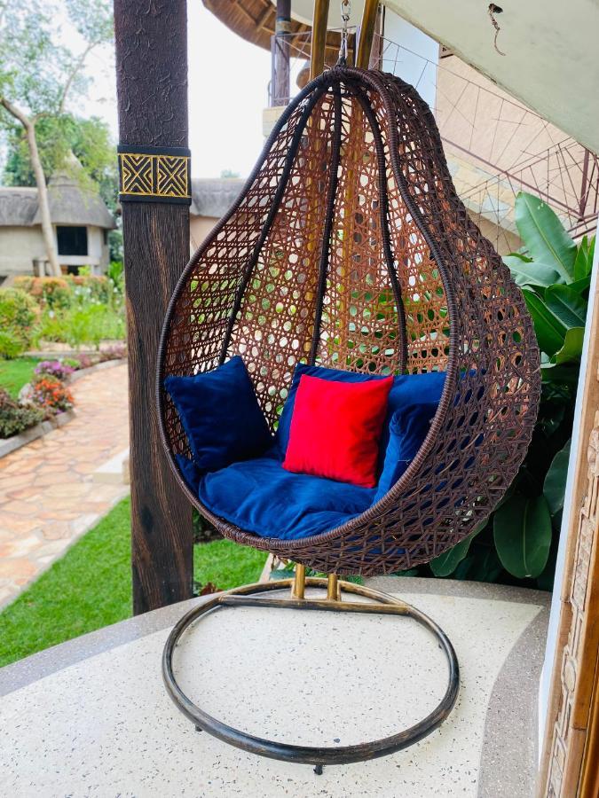 Forest Park Resort Buloba Esterno foto