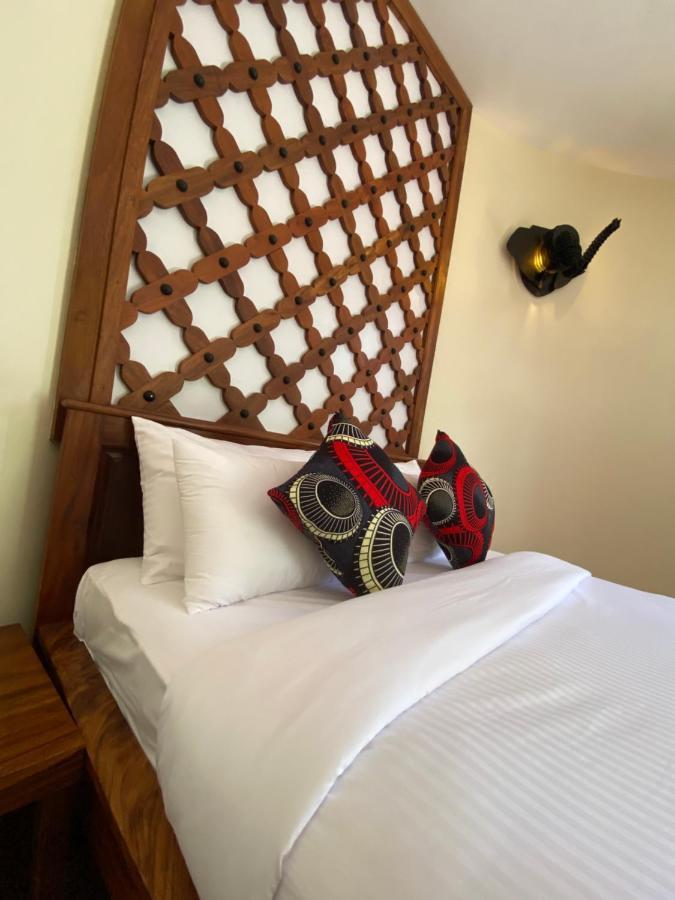 Forest Park Resort Buloba Esterno foto